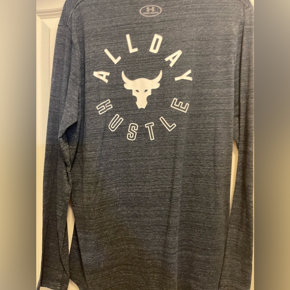 10 XL Under Armour long sleeve and hoodies men’s shirts